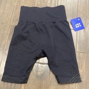Joy Lab Black Extra High-Rise Short Leggings size XS